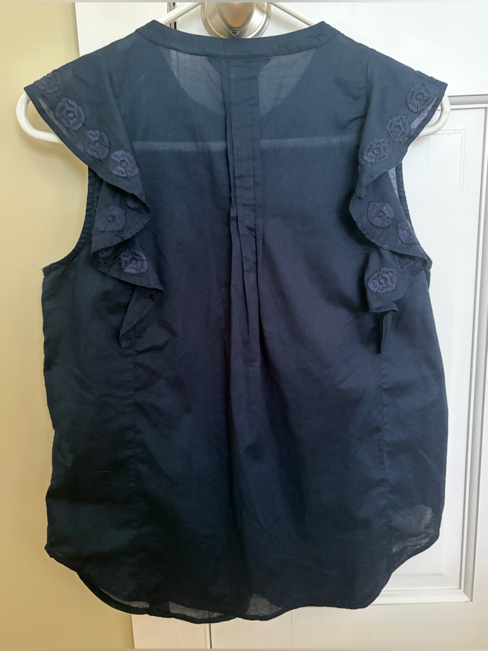J. Crew Navy Embroidered Ruffle Button-Front Sleeveless 100% Cotton Blouse - Picture 4 of 7